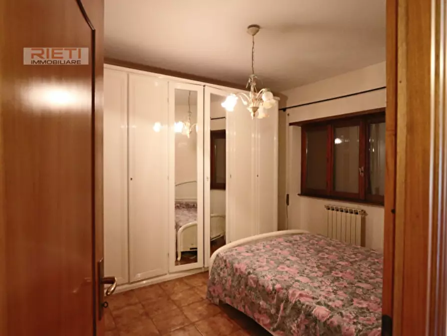 Immagine 12 di Appartamento in vendita  in Via Paradiso a Montopoli Di Sabina