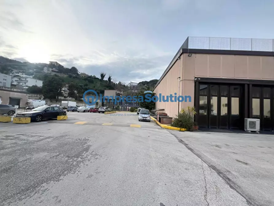 Immagine 6 di Capannone industriale in affitto  in Via Antiniana a Pozzuoli