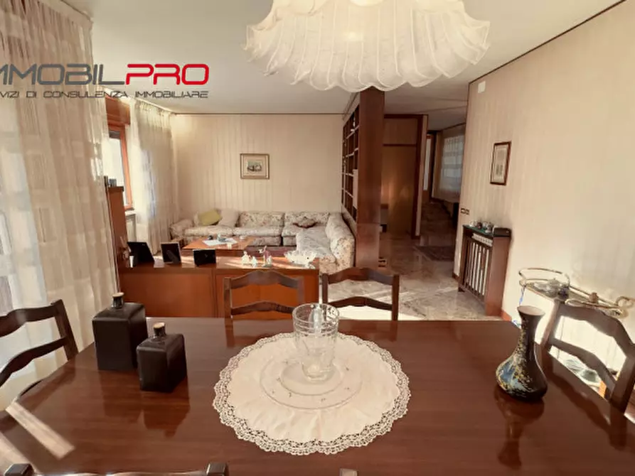 Immagine 10 di Villa in vendita  in Viale Europa, 14 a Velo D'astico