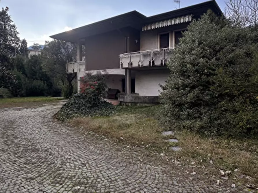 Immagine 44 di Villa in vendita  in Viale Europa, 14 a Velo D'astico