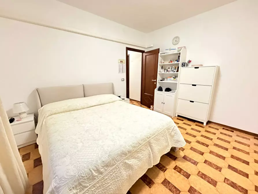Immagine 10 di Appartamento in vendita  in Strada Mutta a Parma