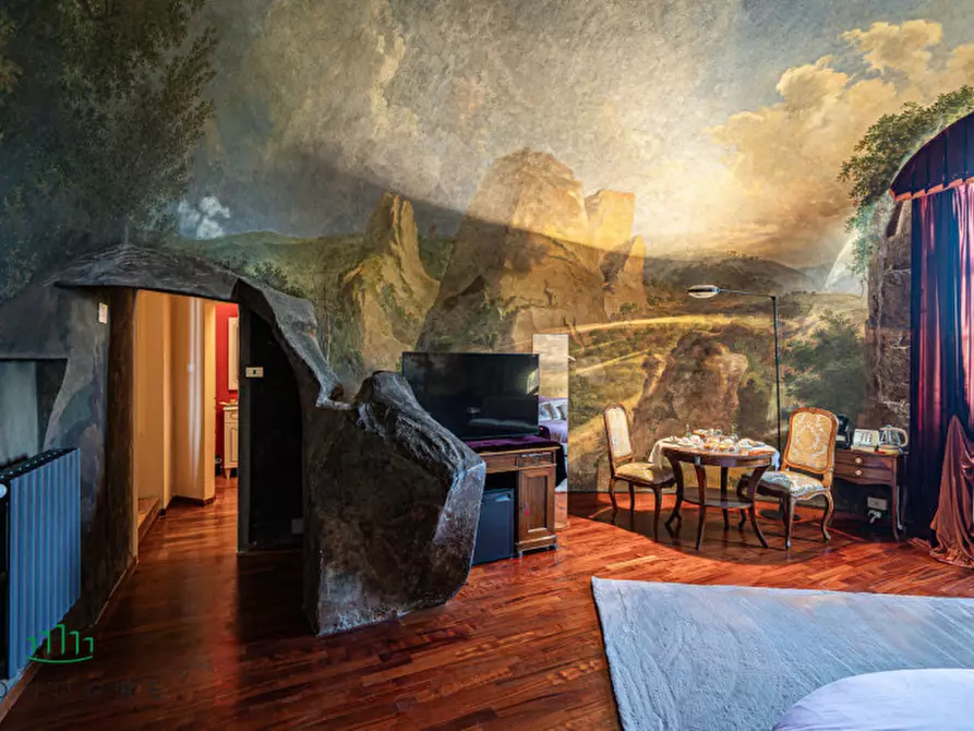 Immagine 23 di Villa in vendita  in Via San Donato a Bologna