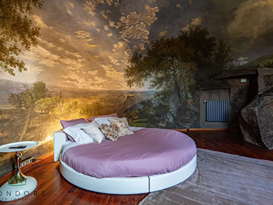 Immagine 24 di Villa in vendita  in Via San Donato a Bologna