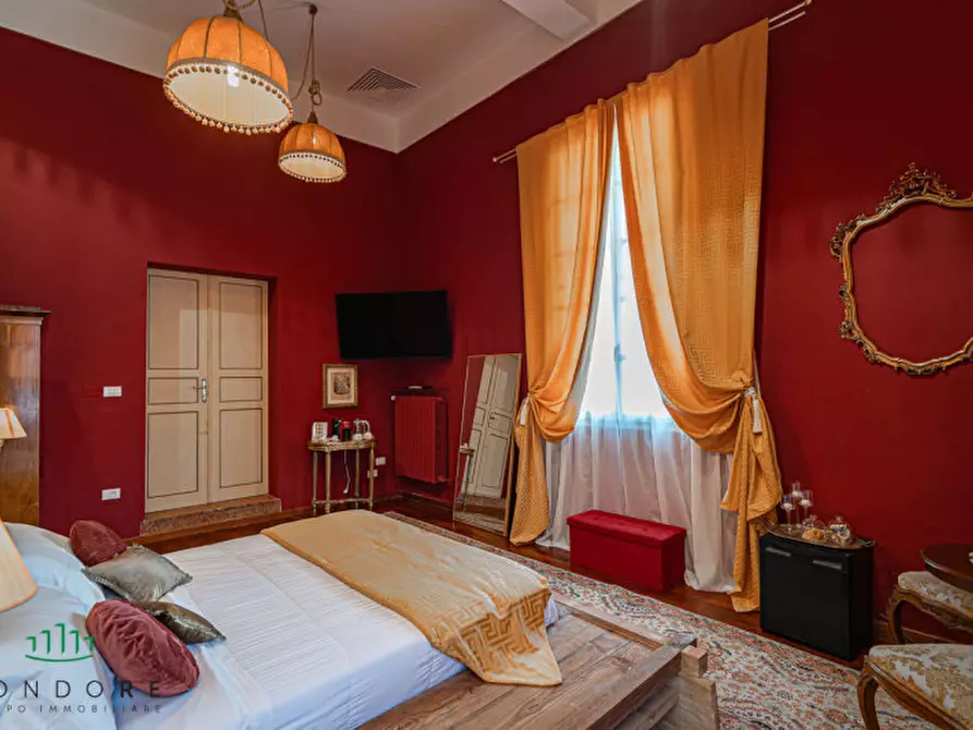 Immagine 35 di Villa in vendita  in Via San Donato a Bologna