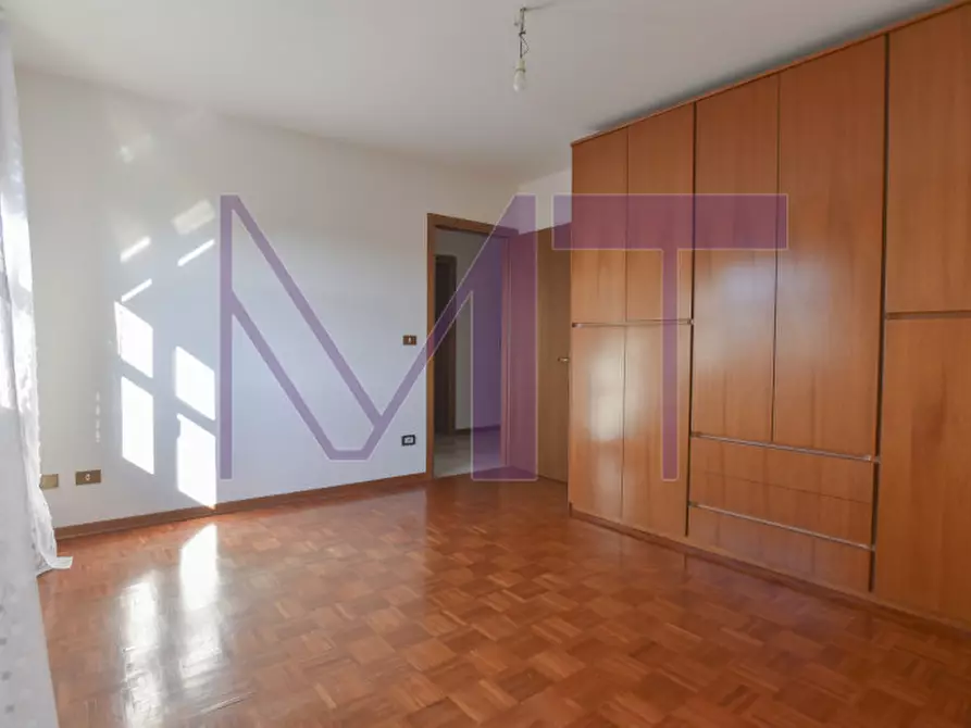 Immagine 11 di Appartamento in vendita  in viale venezia giulia a Cormons