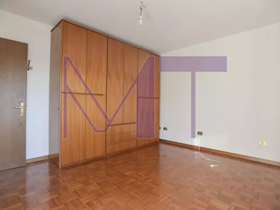 Immagine 12 di Appartamento in vendita  in viale venezia giulia a Cormons