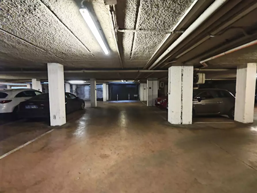 Immagine 18 di Garage in vendita  in Via Cesare Boldrini a Bologna