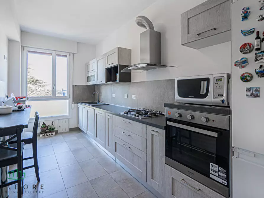 Immagine 11 di Appartamento in vendita  in Via Giulio Verne a Bologna