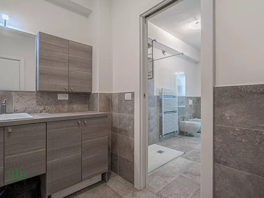 Immagine 14 di Appartamento in vendita  in Via Giulio Verne a Bologna