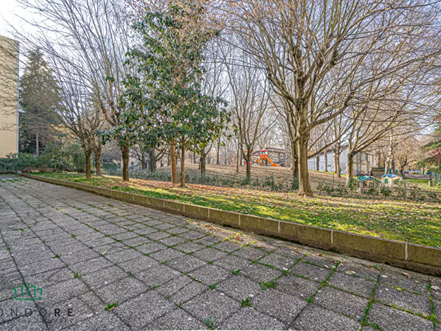 Immagine 31 di Appartamento in vendita  in Via Giulio Verne a Bologna