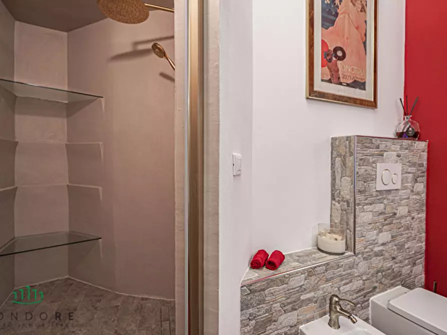 Immagine 54 di Villa in vendita  in Via San Donato a Bologna