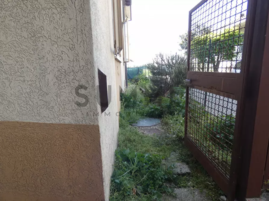 Immagine 23 di Villetta a schiera in vendita  a Schio