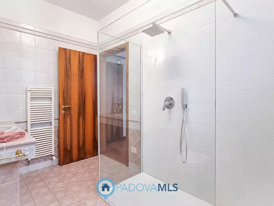 Immagine 19 di Appartamento in vendita  in Via Calatafimi a Padova