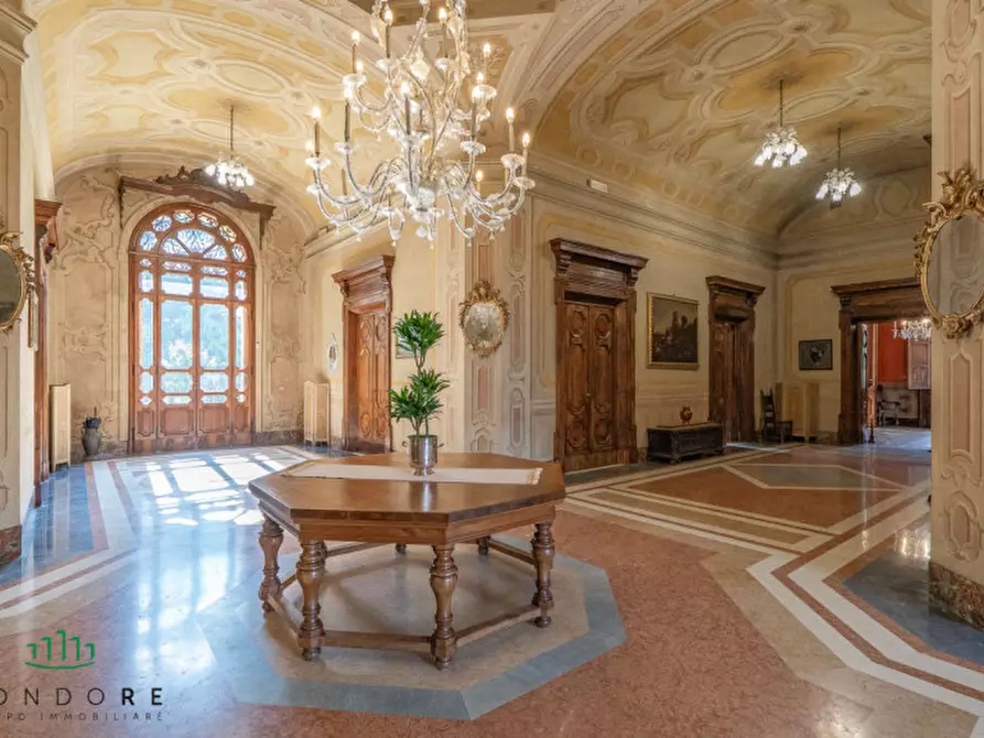 Immagine 15 di Villa in vendita  in Via Saragozza a Bologna