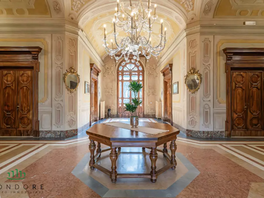 Immagine 17 di Villa in vendita  in Via Saragozza a Bologna