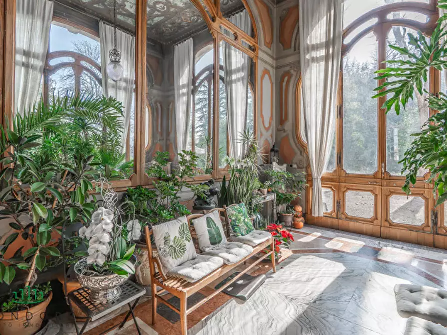 Immagine 25 di Villa in vendita  in Via Saragozza a Bologna