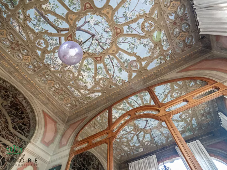 Immagine 35 di Villa in vendita  in Via Saragozza a Bologna