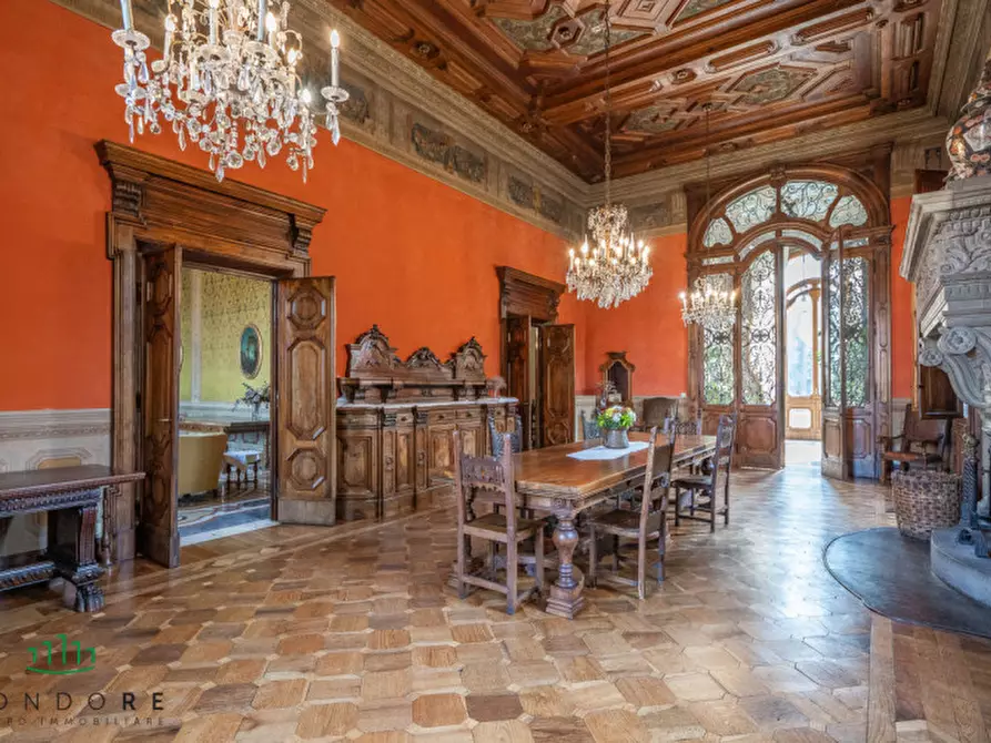 Immagine 48 di Villa in vendita  in Via Saragozza a Bologna