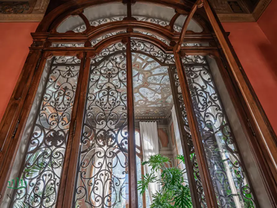 Immagine 55 di Villa in vendita  in Via Saragozza a Bologna