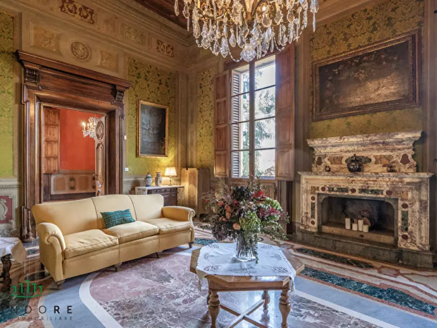 Immagine 69 di Villa in vendita  in Via Saragozza a Bologna