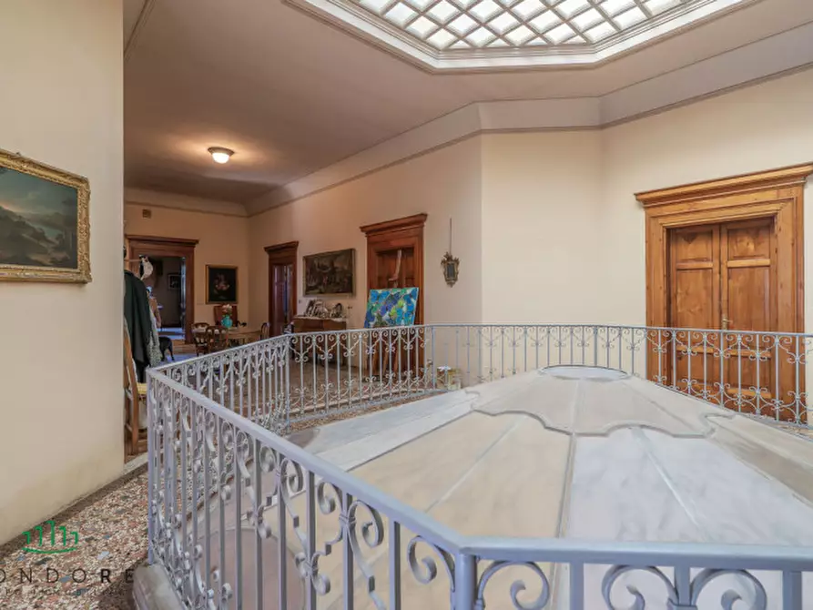 Immagine 95 di Villa in vendita  in Via Saragozza a Bologna