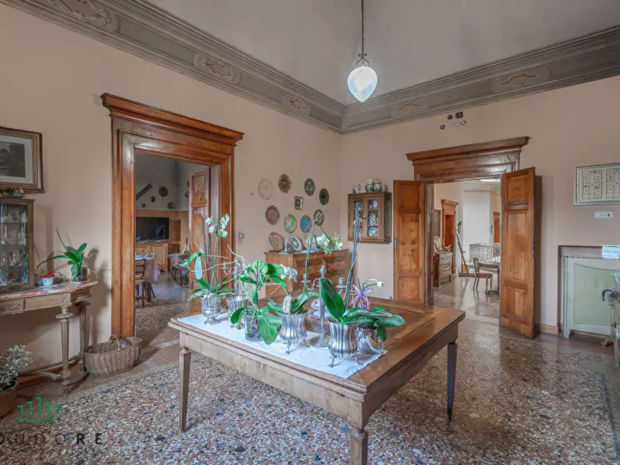 Immagine 98 di Villa in vendita  in Via Saragozza a Bologna