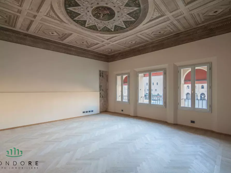 Immagine 8 di Appartamento in affitto  in via Pescherie Vecchie a Bologna