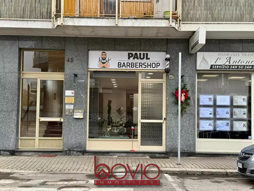 Immagine 1 di Negozio in vendita  in VIA ROMA 45 a San Mauro Torinese