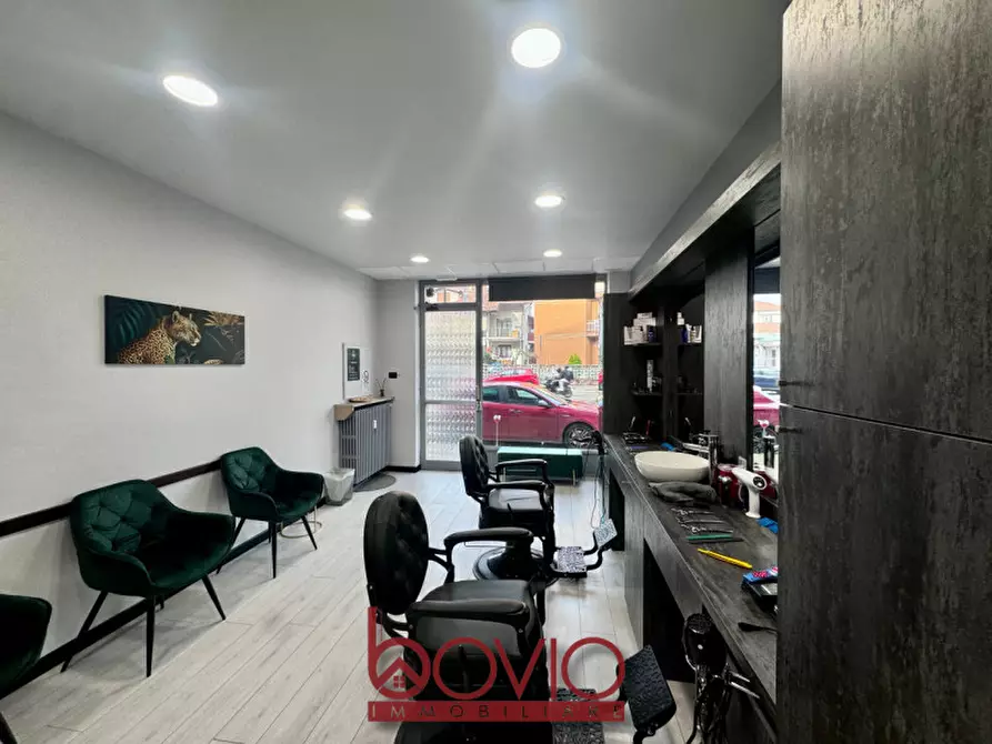Immagine 3 di Negozio in vendita  in VIA ROMA 45 a San Mauro Torinese