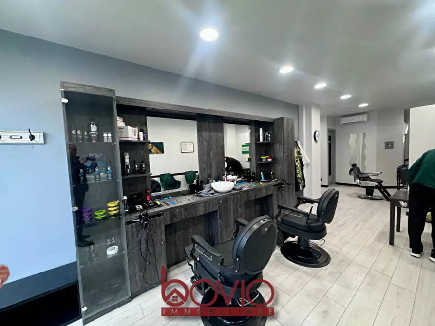 Immagine 11 di Negozio in vendita  in VIA ROMA 45 a San Mauro Torinese