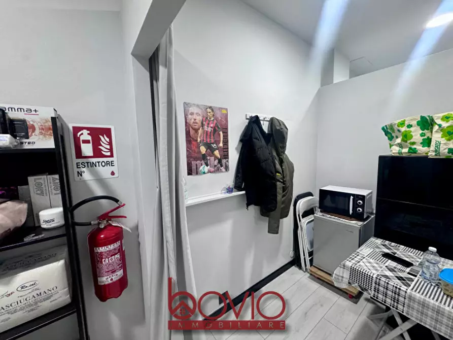 Immagine 18 di Negozio in vendita  in VIA ROMA 45 a San Mauro Torinese