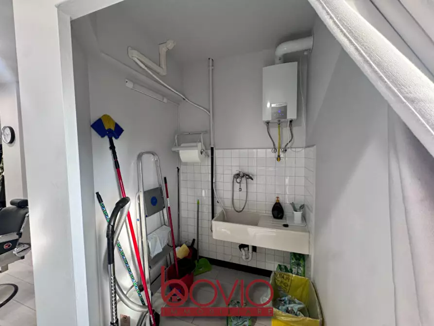 Immagine 20 di Negozio in vendita  in VIA ROMA 45 a San Mauro Torinese