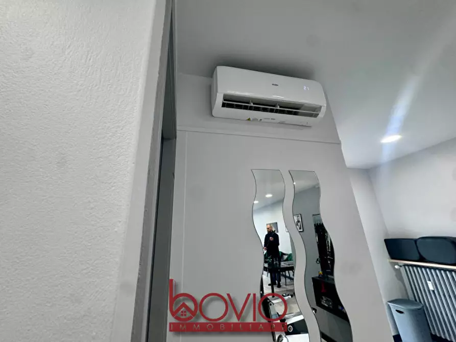 Immagine 28 di Negozio in vendita  in VIA ROMA 45 a San Mauro Torinese