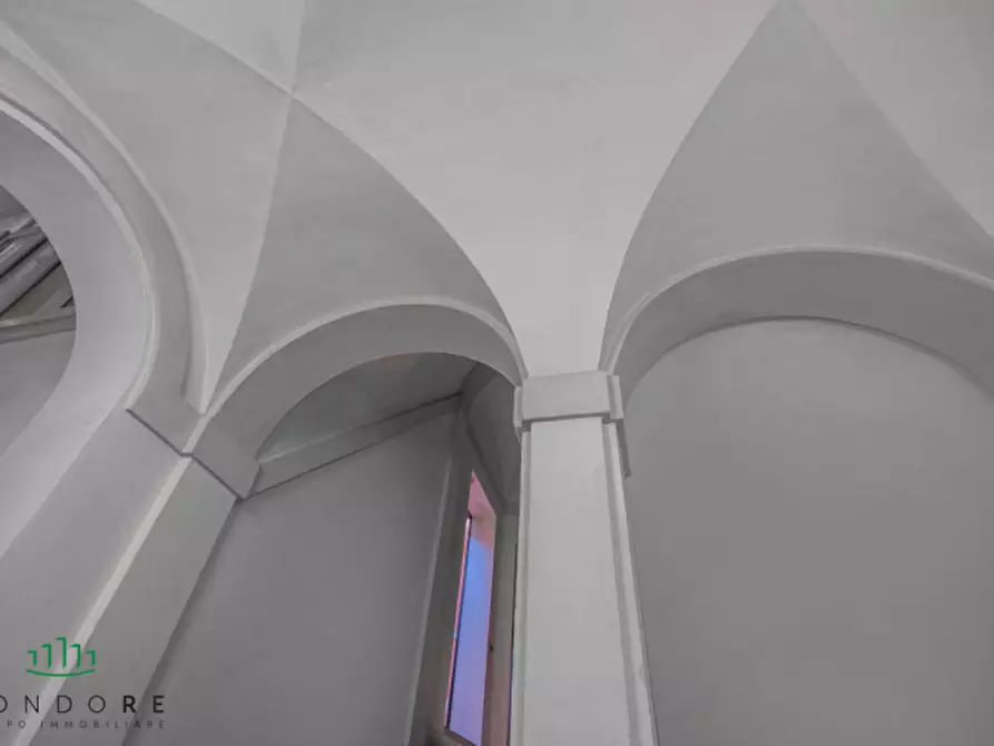 Immagine 18 di Appartamento in vendita  in via Pescherie Vecchie a Bologna