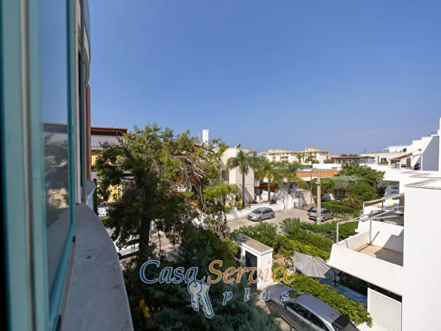 Immagine 7 di Appartamento in vendita  in via della robinia a Gallipoli