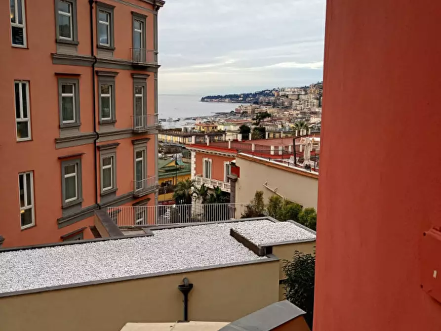Immagine 1 di Villa in affitto  in Via Torquato Tasso a Napoli