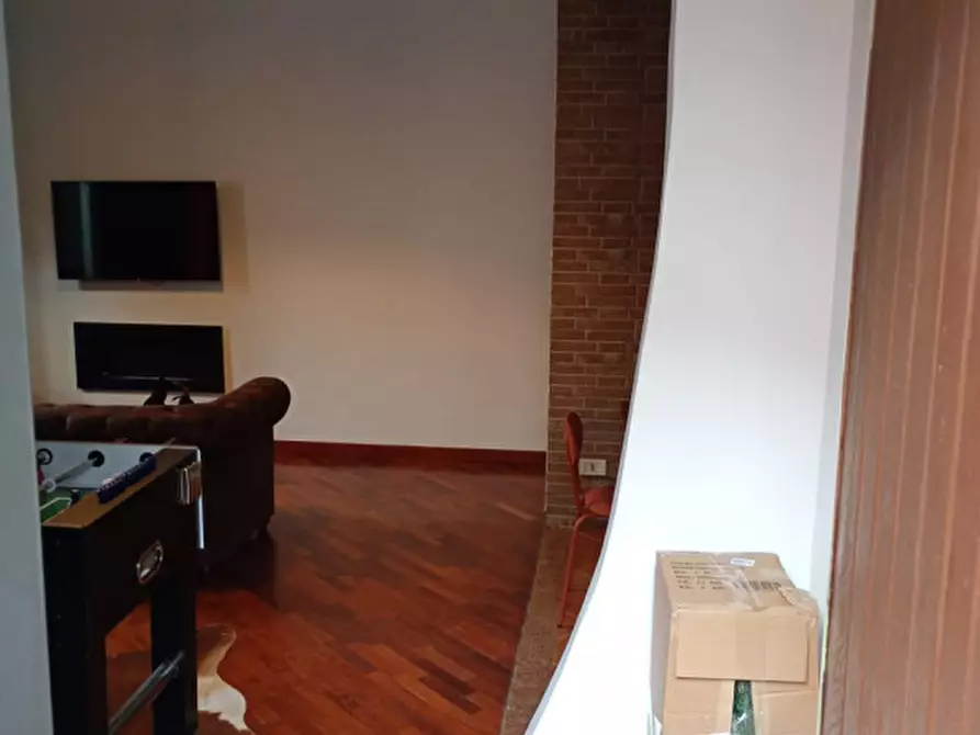 Immagine 2 di Villa in affitto  in Via Torquato Tasso a Napoli