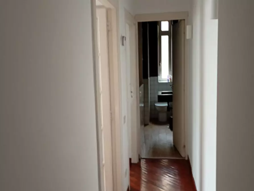 Immagine 17 di Villa in affitto  in Via Torquato Tasso a Napoli