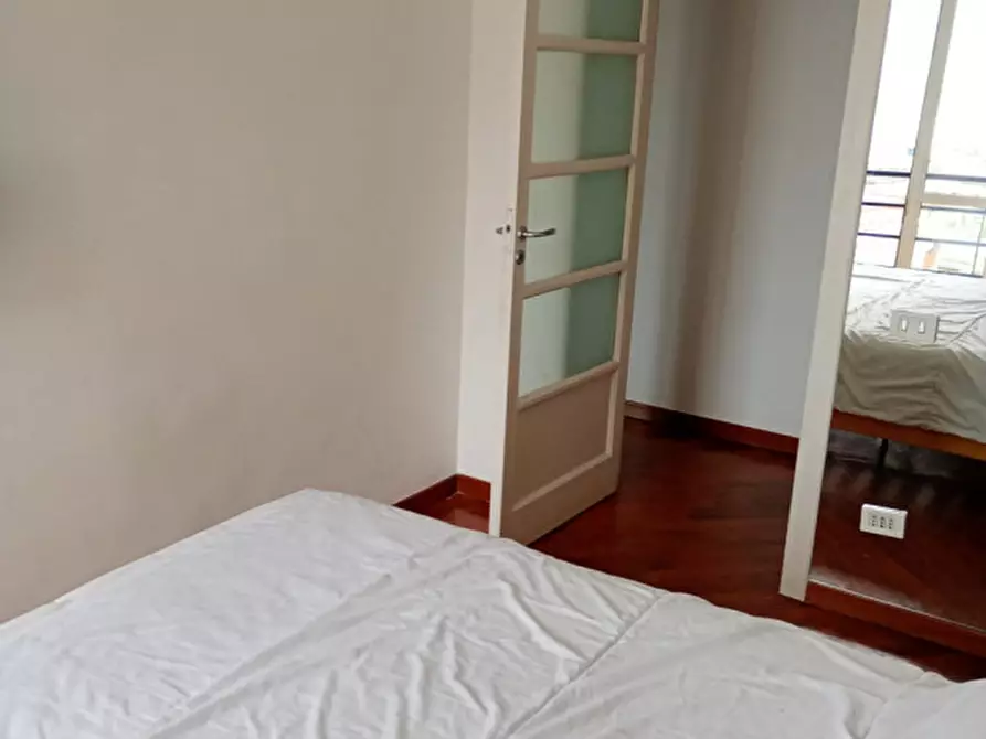 Immagine 27 di Villa in affitto  in Via Torquato Tasso a Napoli
