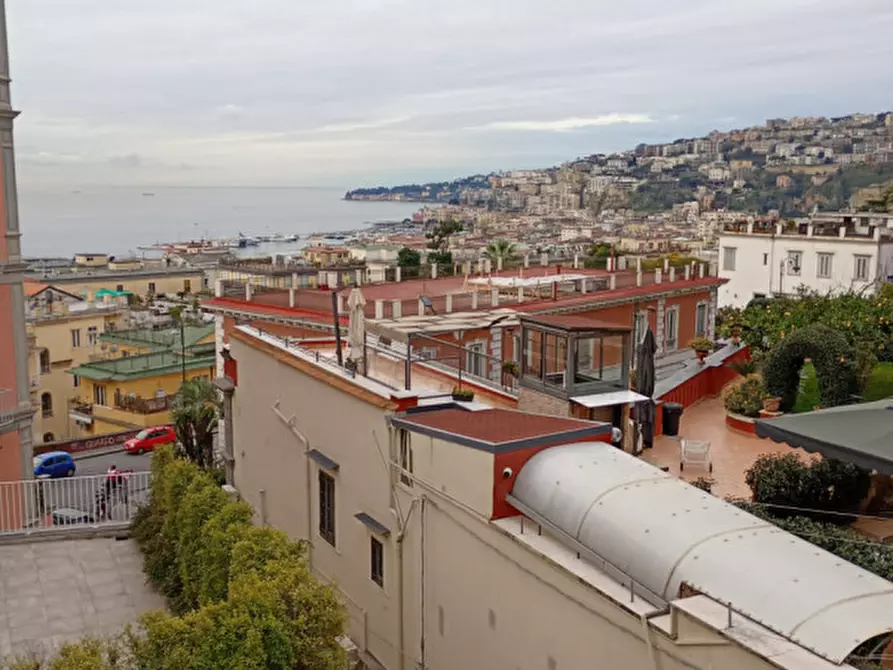 Immagine 28 di Villa in affitto  in Via Torquato Tasso a Napoli