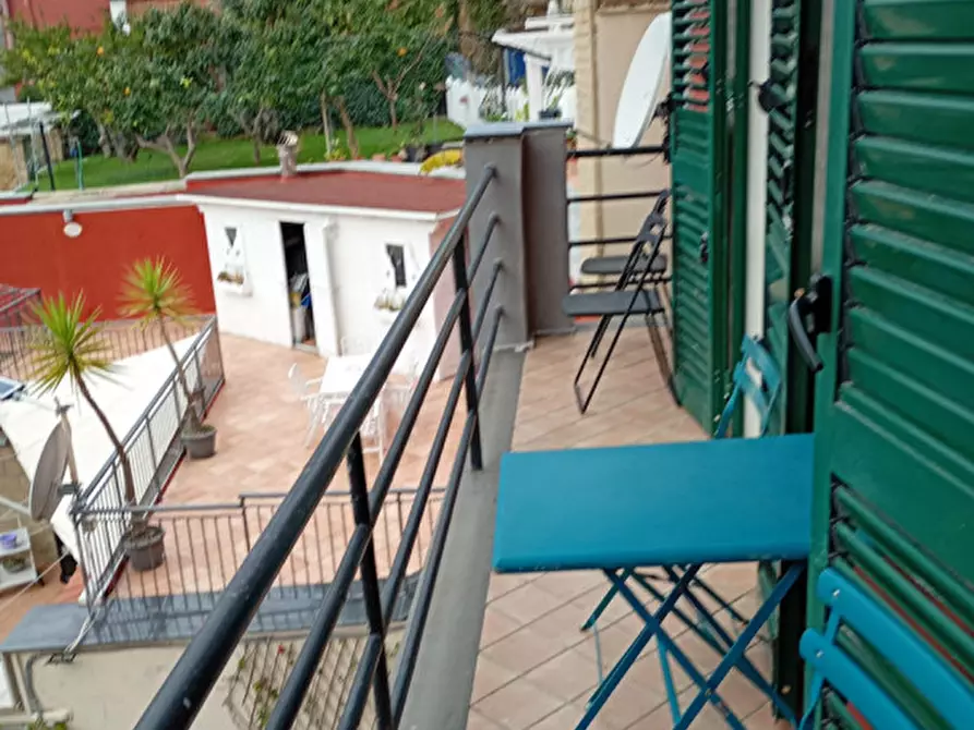 Immagine 29 di Villa in affitto  in Via Torquato Tasso a Napoli