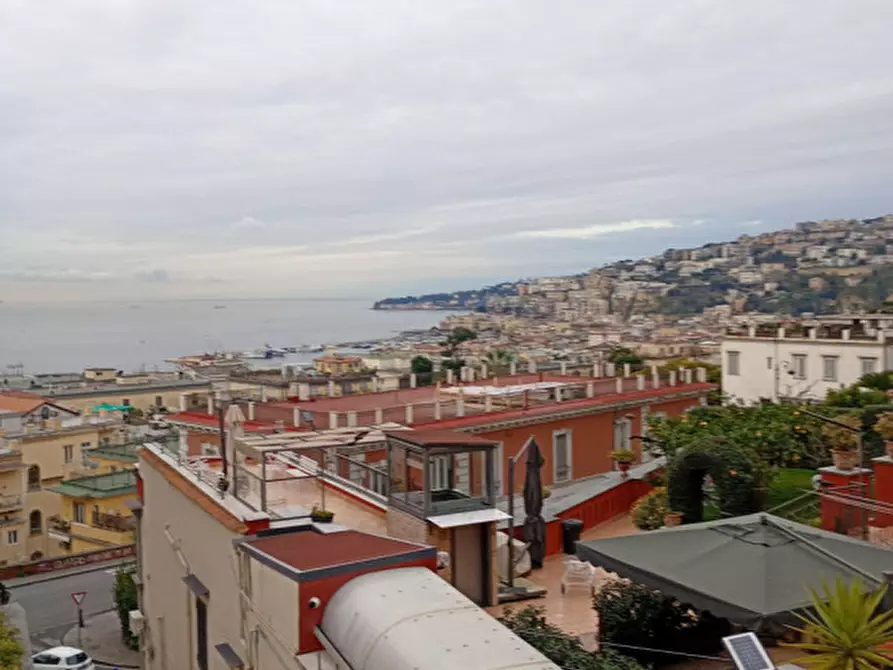 Immagine 40 di Villa in affitto  in Via Torquato Tasso a Napoli