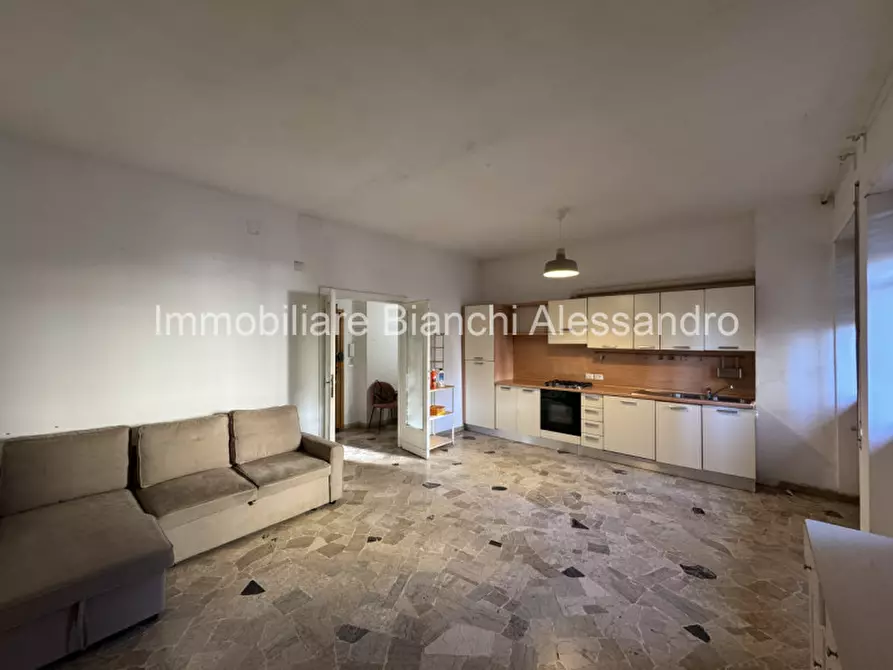 Immagine 1 di Appartamento in vendita  in Viale Francesco Redi 149 a Firenze