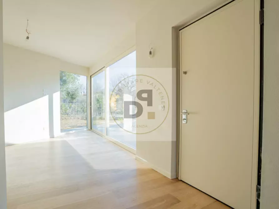 Immagine 6 di Villa in vendita  in Via Castellana a Soiano Del Lago