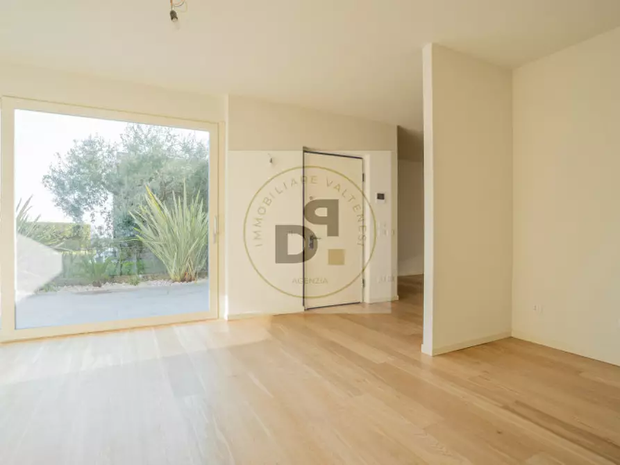 Immagine 7 di Villa in vendita  in Via Castellana a Soiano Del Lago