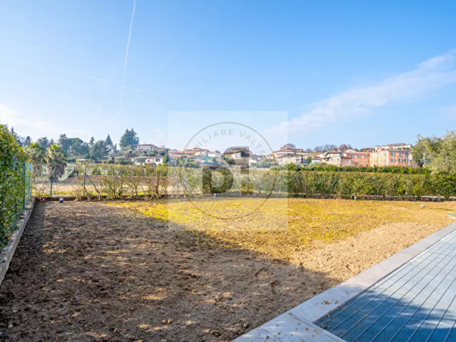 Immagine 24 di Villa in vendita  in Via Castellana a Soiano Del Lago