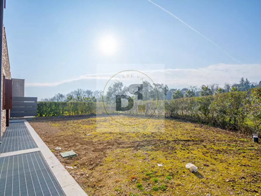 Immagine 25 di Villa in vendita  in Via Castellana a Soiano Del Lago