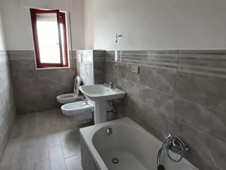 Immagine 34 di Appartamento in affitto  in Via Maltese 104 a Palermo