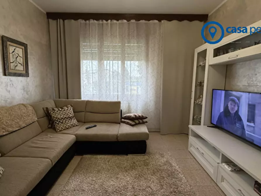 Immagine 1 di Appartamento in vendita  in Via dell'Artigianato, 14 a Rovigo