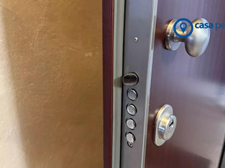 Immagine 13 di Appartamento in vendita  in Via dell'Artigianato, 14 a Rovigo